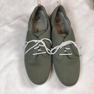 Cloudsteppers by Clarks Womens 8M Green Mesh Lace Up Comfort Sneakers